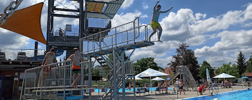 Freibad Egrensisbad Schwimmbad