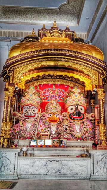 ISKCON-Sri Sri Radha Madanmohan Mandir