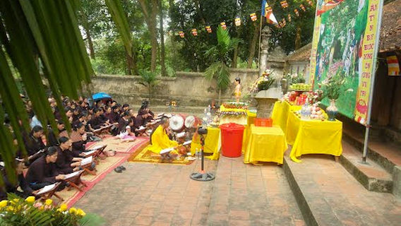 Chùa Ha (Ha pagoda)