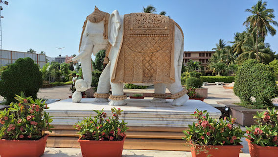 BAPS Shri Swaminarayan Mandir