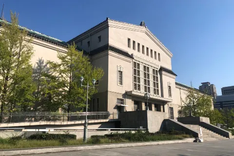 大阪市立美術館