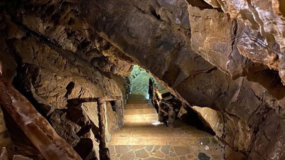 Grotte de Dinant La Merveilleuse