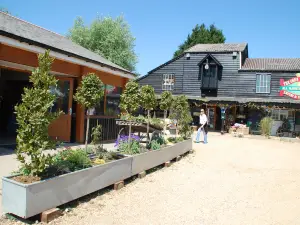 Arreton Barns