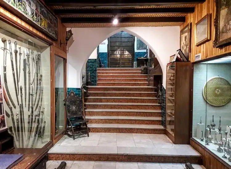 Hotels near الكترو الجزيره