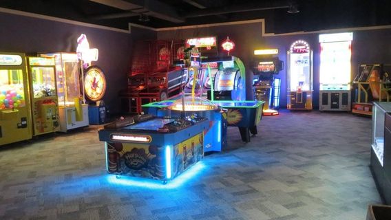 South Lanes Family Fun Center