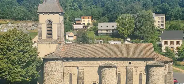 Hôtels à : Aydat