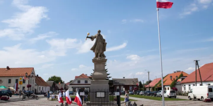 Stefan Czarniecki Monument