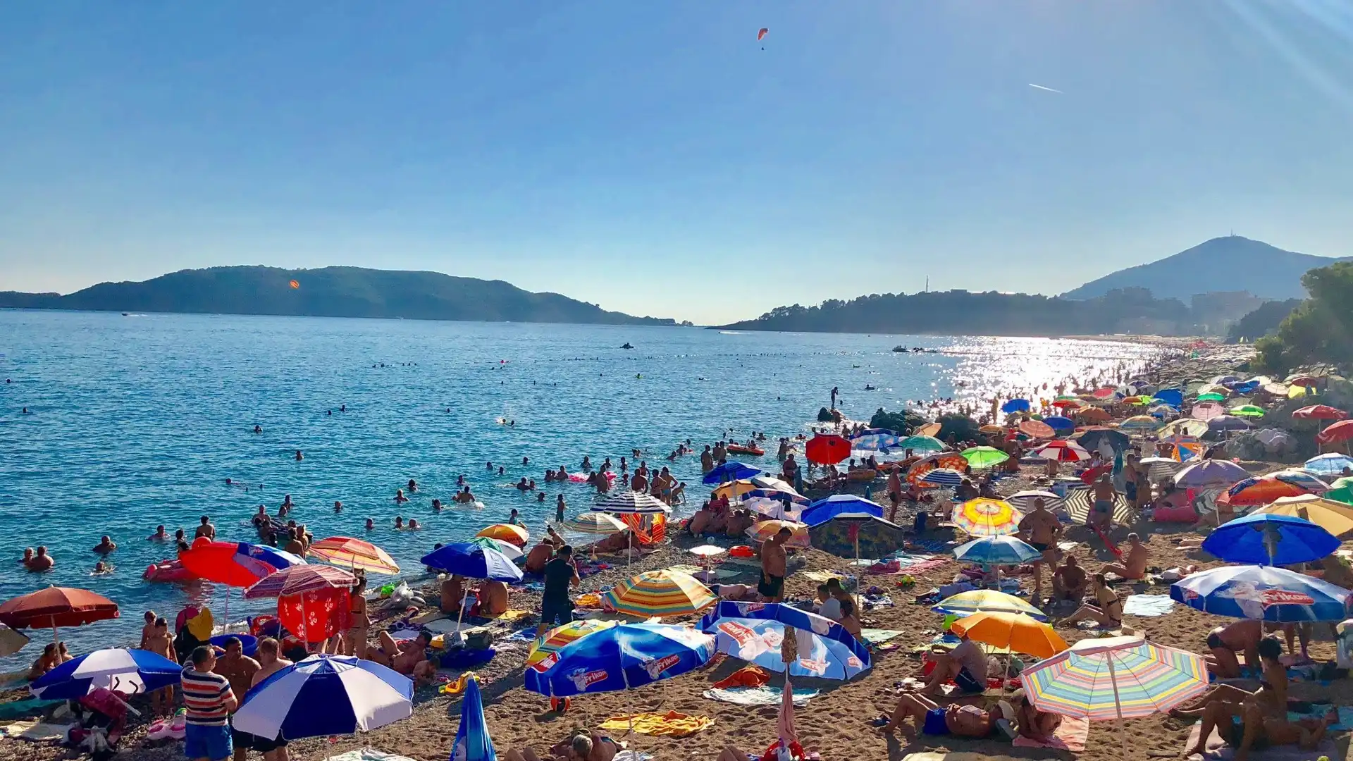Hotels near Beach Rafailovici
