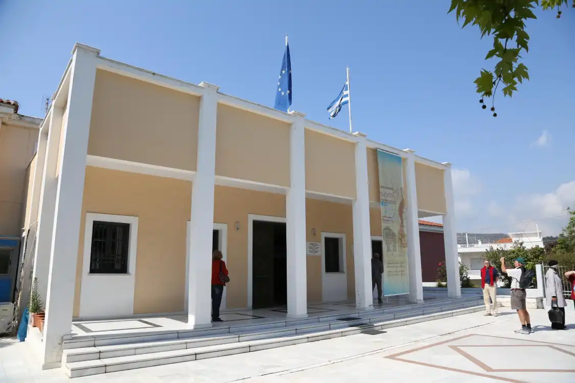 Hotels near New Archaeological Museum Mytilene
