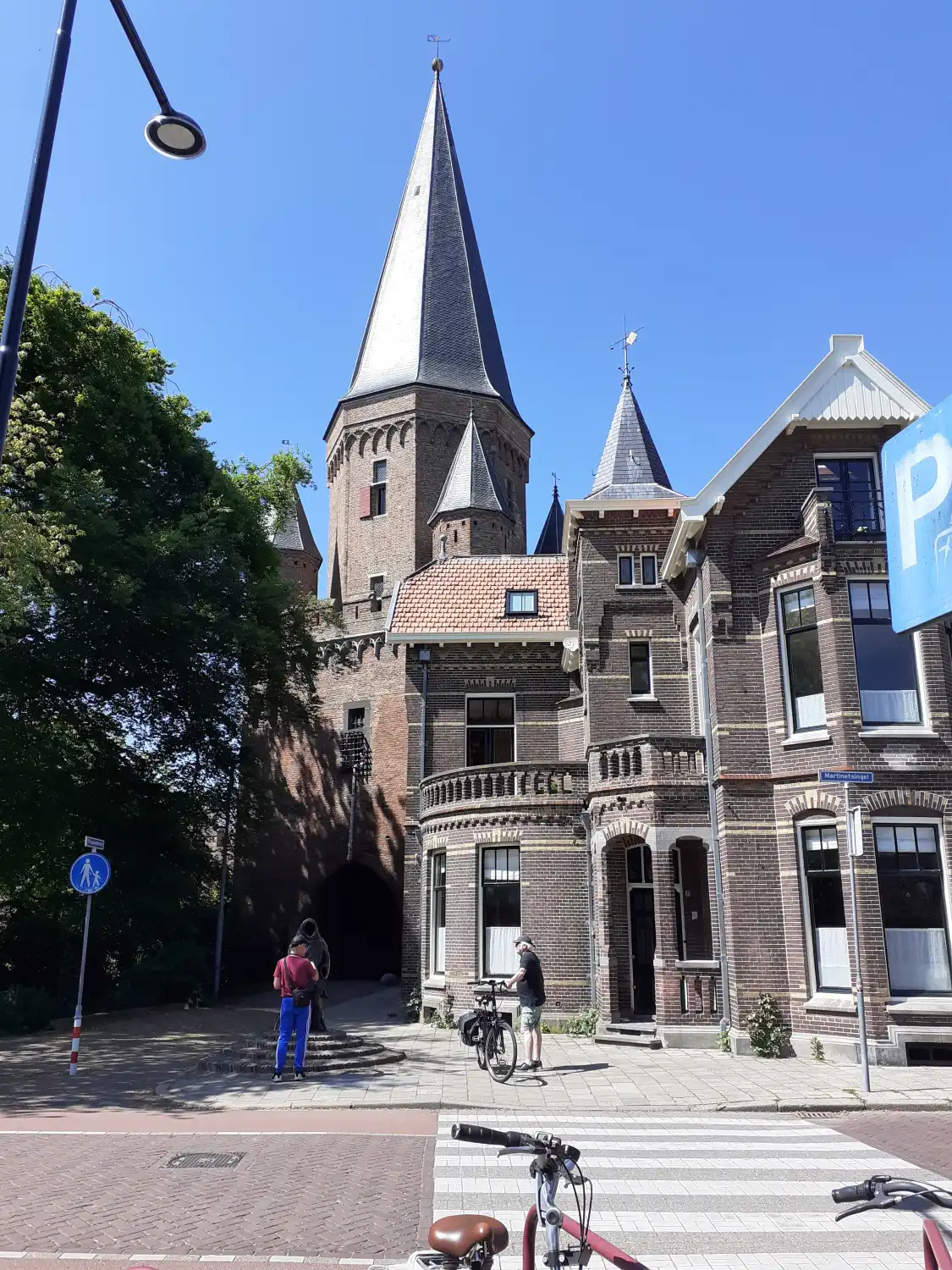 Hotels in der Nähe von Drogenapstoren