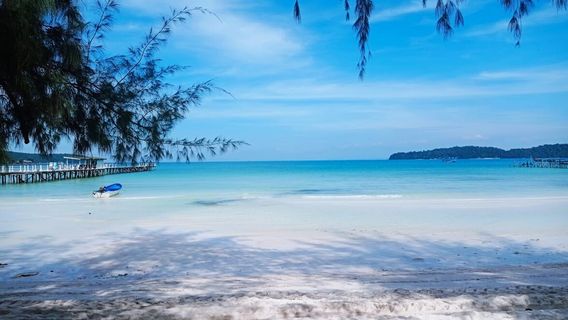Koh Rong Sanloem Lighthouse