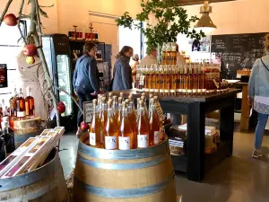 Cold Hand Winery