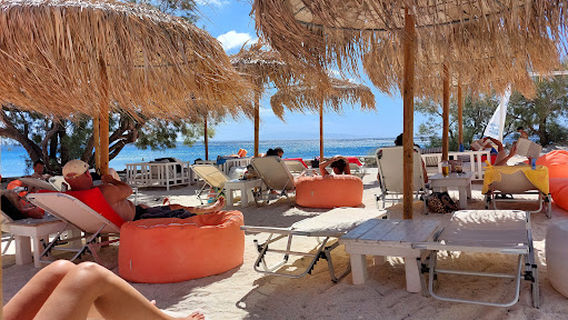 Paros