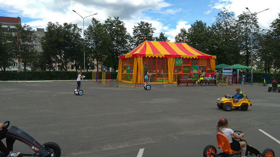 Basseyn Plavatel'nyy Rupp Granit