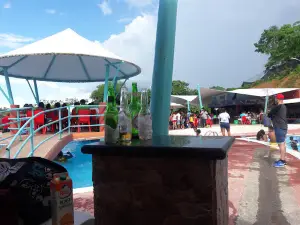 AGUA PARK -MOTA Y R