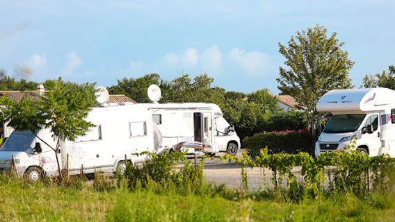 CAMPING PARADIS DOMAINE OYAT 4 étoiles