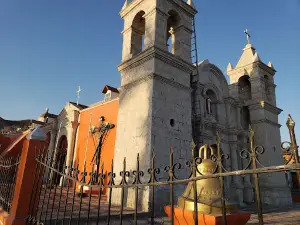 Plaza Principal de Cocachacra