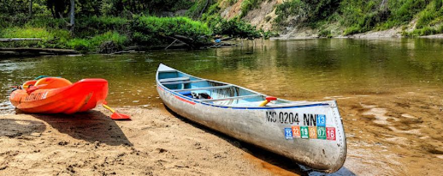 Russell Canoe Livery