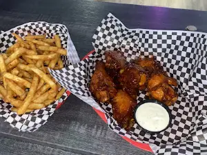 Rusty Nail Bar & Grill