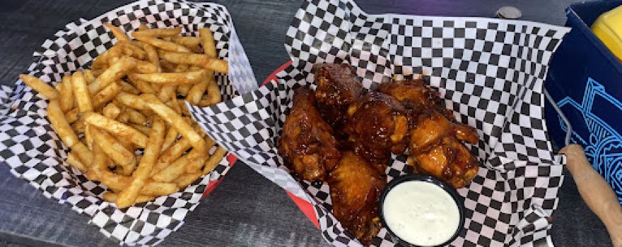 Rusty Nail Bar & Grill