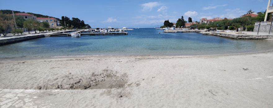 Beach Lovre