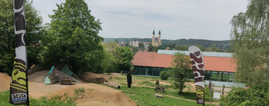 Bikeplace Rot an der Rot