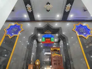 Masjid Raya Nurul Hidayah Mamuju Tengah