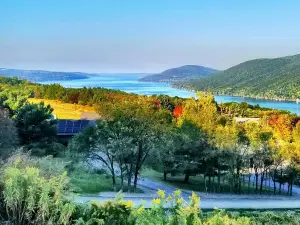 Lake View Point Scenic Overlook - Naples Rd