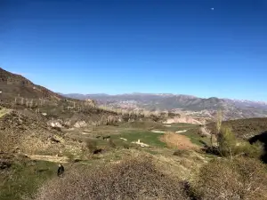 Sümmani baba türbesi