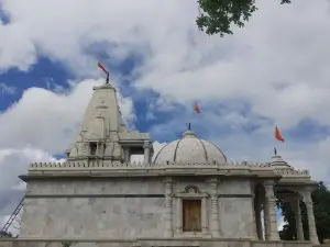 Shri Murlidhar Mandir Kurwai
