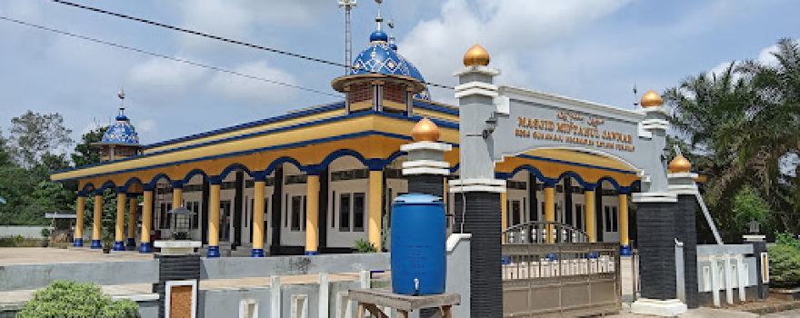 Masjid Miftahul Jannah Desa Sukamaju Kecamatan Batang Peranap