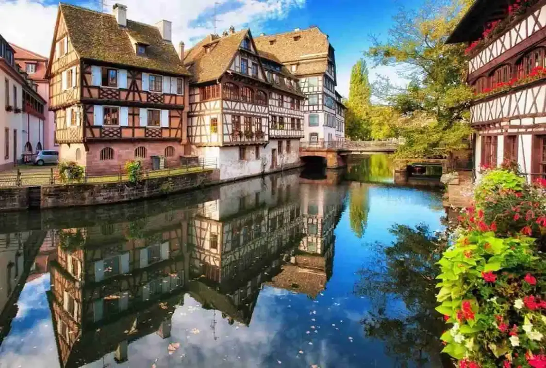 Các khách sạn gần La Petite France