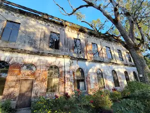 Heritage Hill and Nature Park Garden (Old Diplomat Hotel)