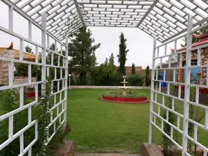Raees Garden