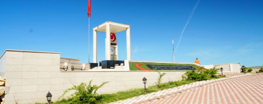 Şerife Bacı Şehitler Anıtı