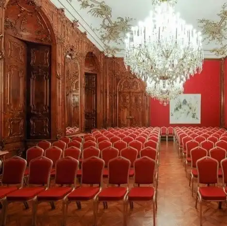 Hotels near Palais Schonborn-Batthyany