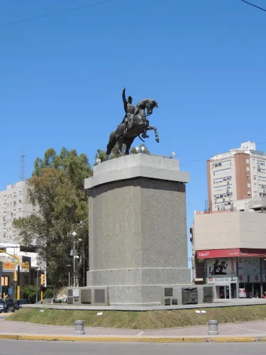 San Martin Monument