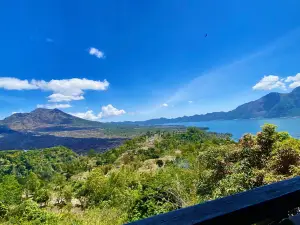 Sikunir Hill Dieng
