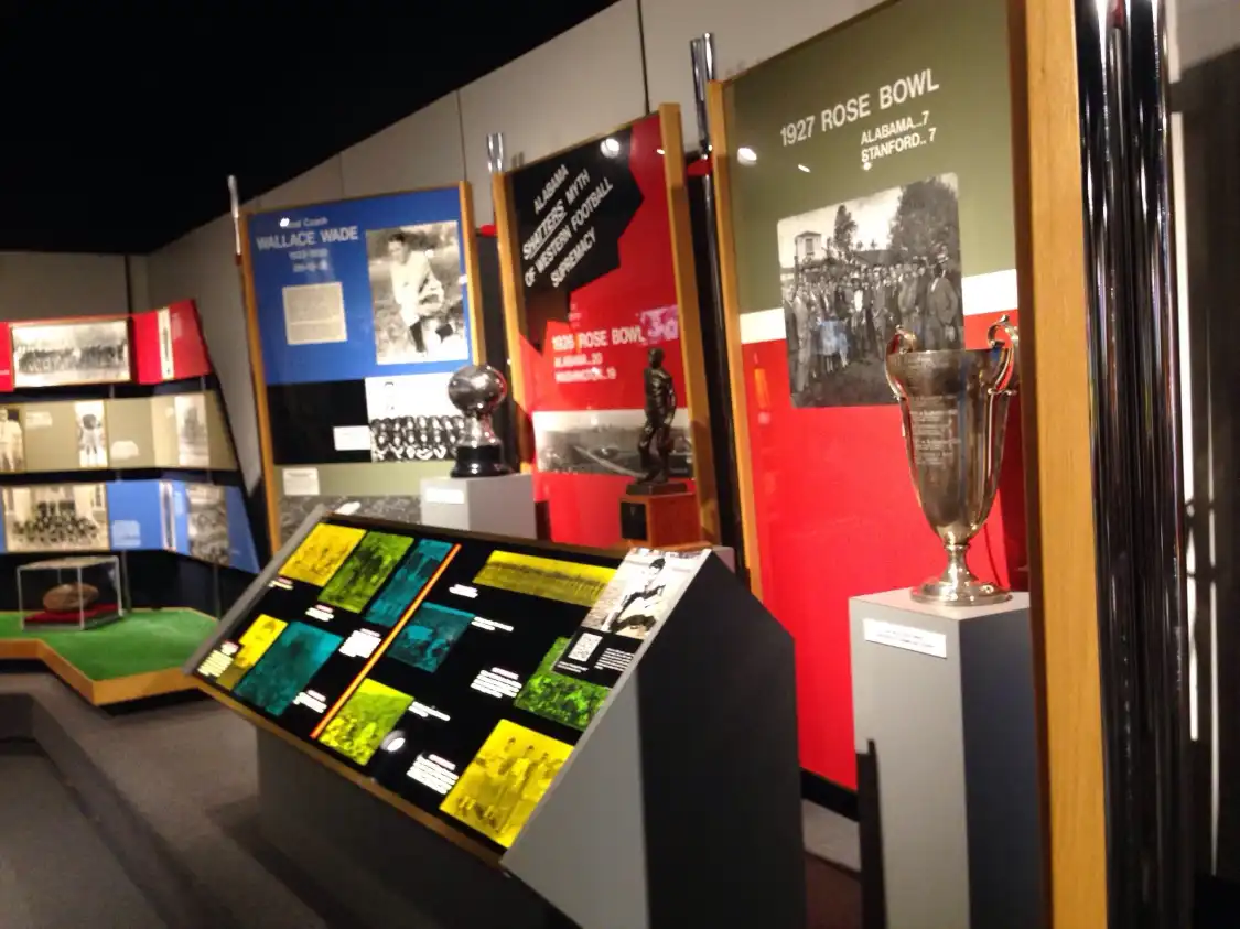 Hotels near Paul W. Bryant Museum