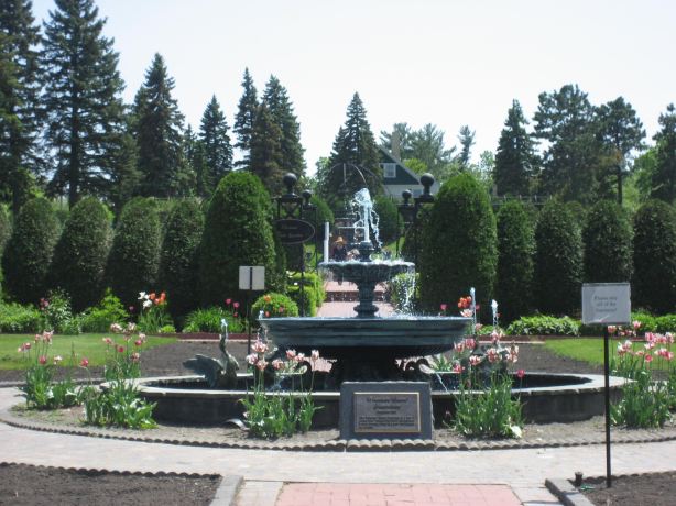 Munsinger Gardens