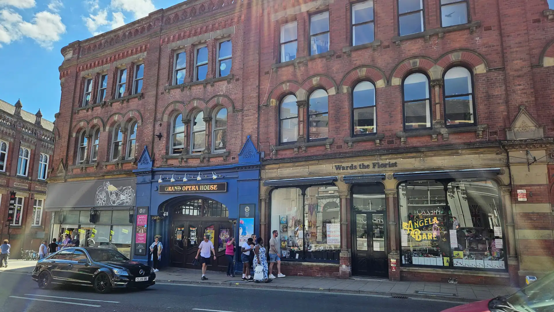 Hotels near Grand Opera House