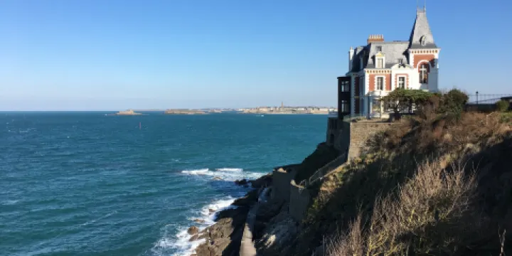 Villa les Roches Brunes