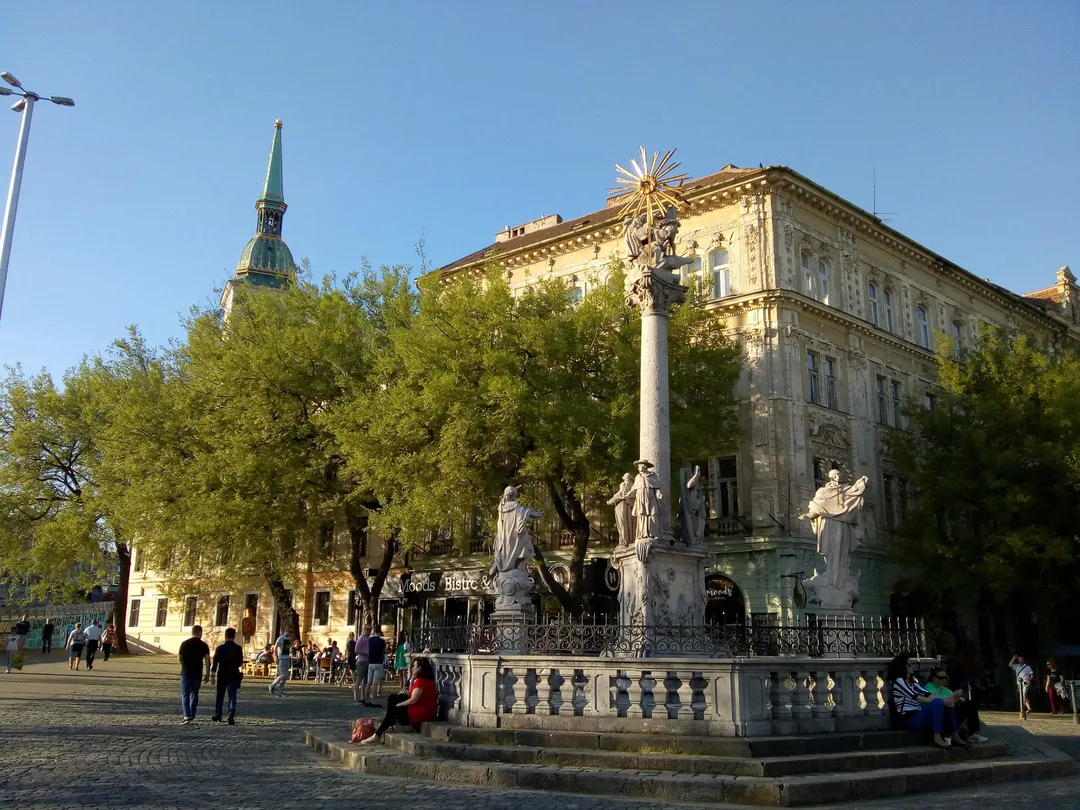 1_Holy Trinity Column