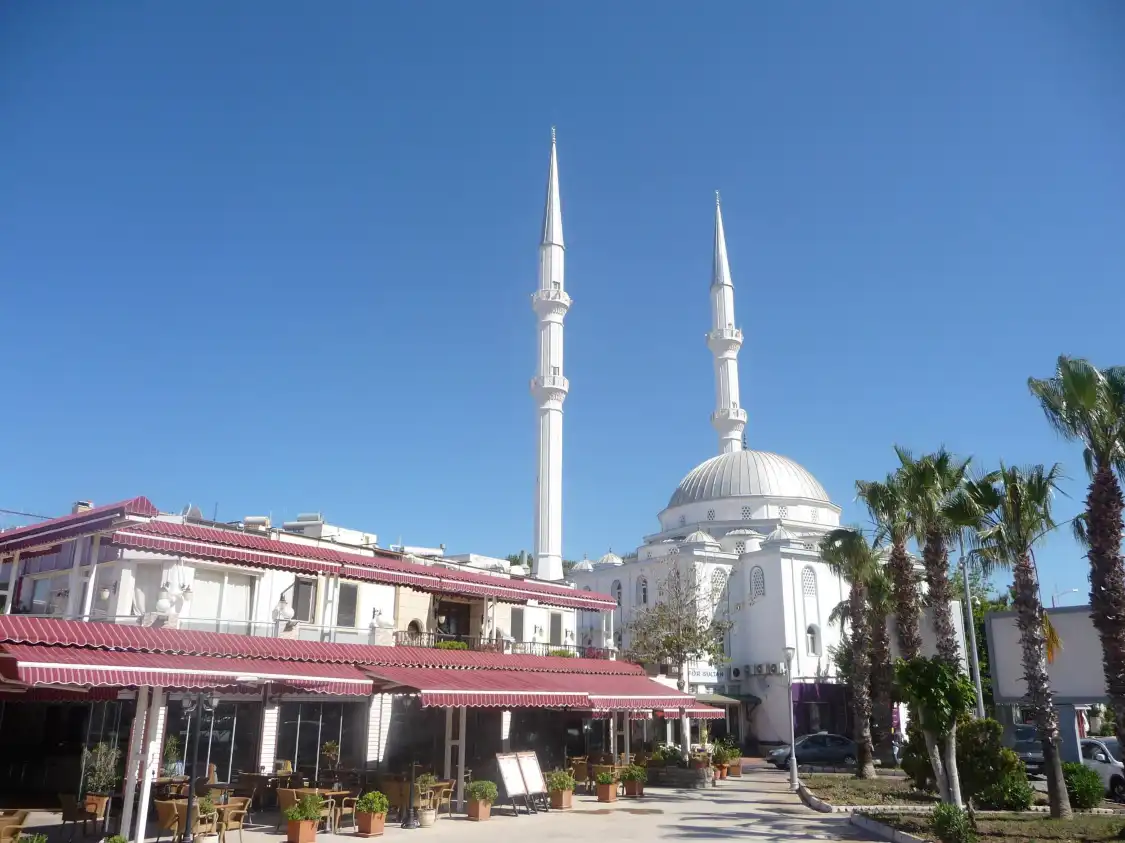 Hotels near Turgutreis Merkez Cami