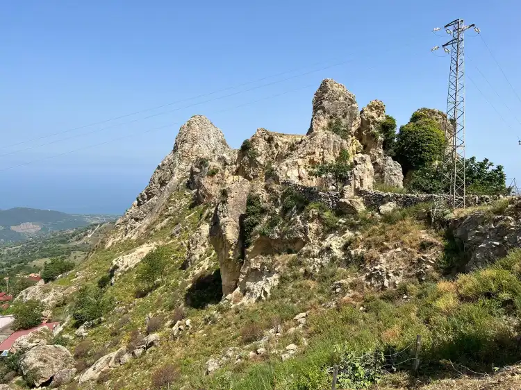 Hotels in San Fratello