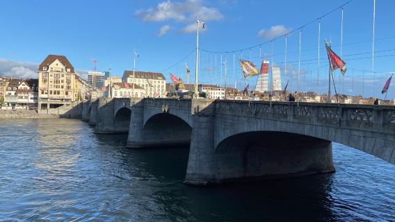 Mittlere Brucke