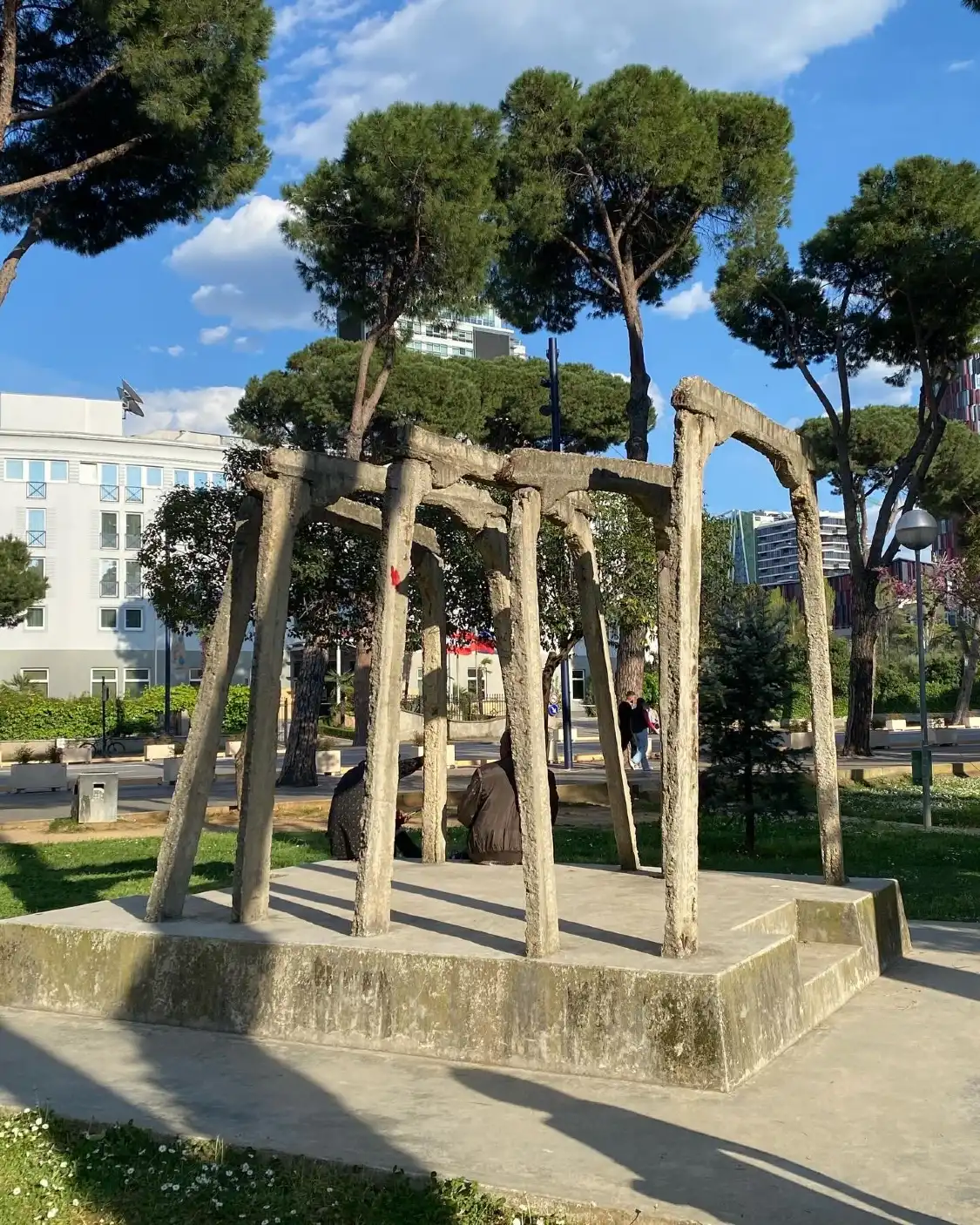 Hotels near Checkpoint