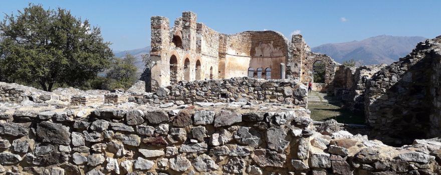 Basilica of Saint Achillius (10th c.)