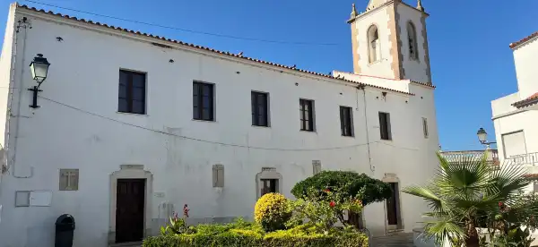 Hotels in Paderne