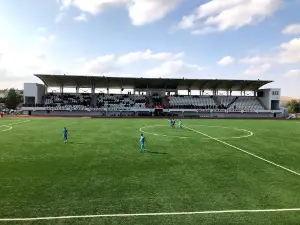 Kadınhanı Stadı